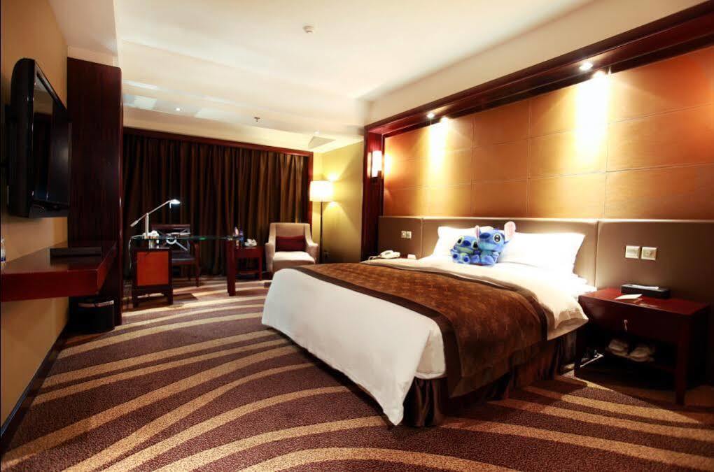Empark Grand Hotel Chongqing Exterior foto